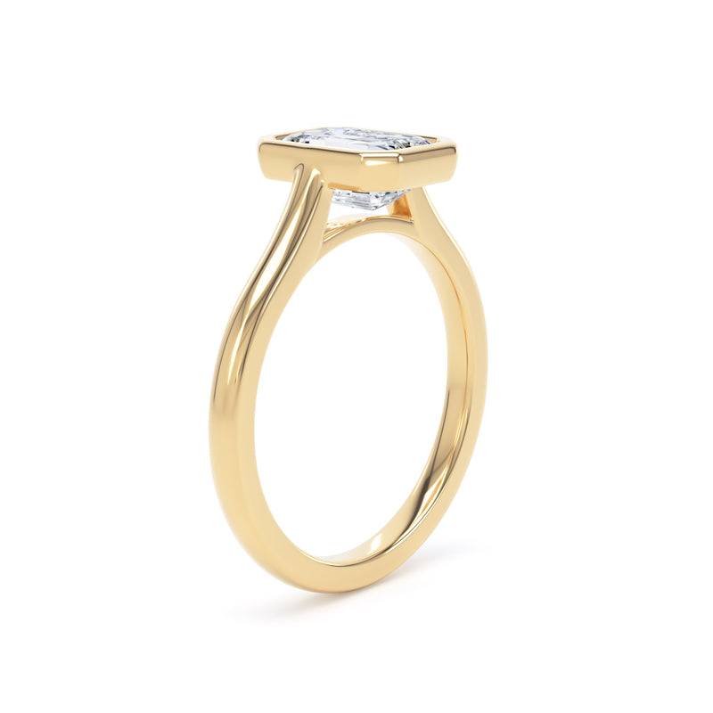 Dina Emerald Cut Engagement Ring in 18ct Yellow Gold