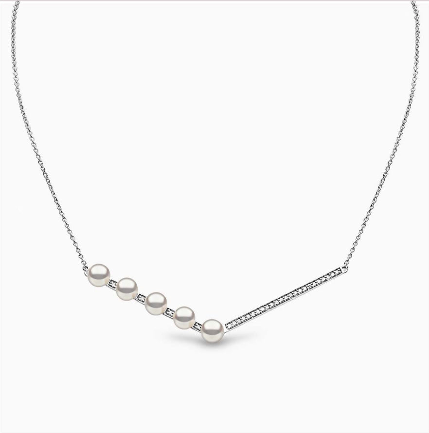 18K White Gold Freshwater Pearl & Diamond Necklace