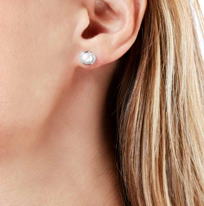 Trend 18K Gold Freshwater Pearl & Diamond Cosmic Stud Earrings