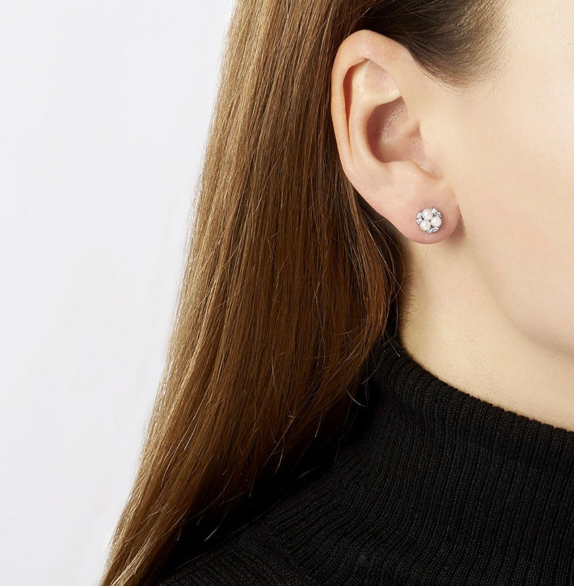 18K White Gold Akoya Pearl & Diamond Stud Earrings
