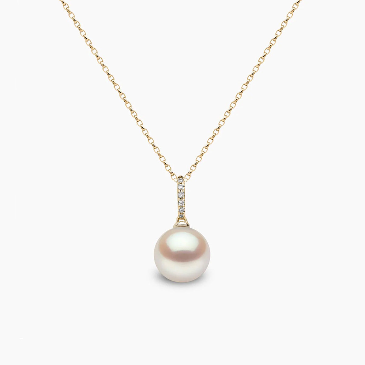 Classic 18K Yellow Gold Freshwater Pearl Drop Pendant