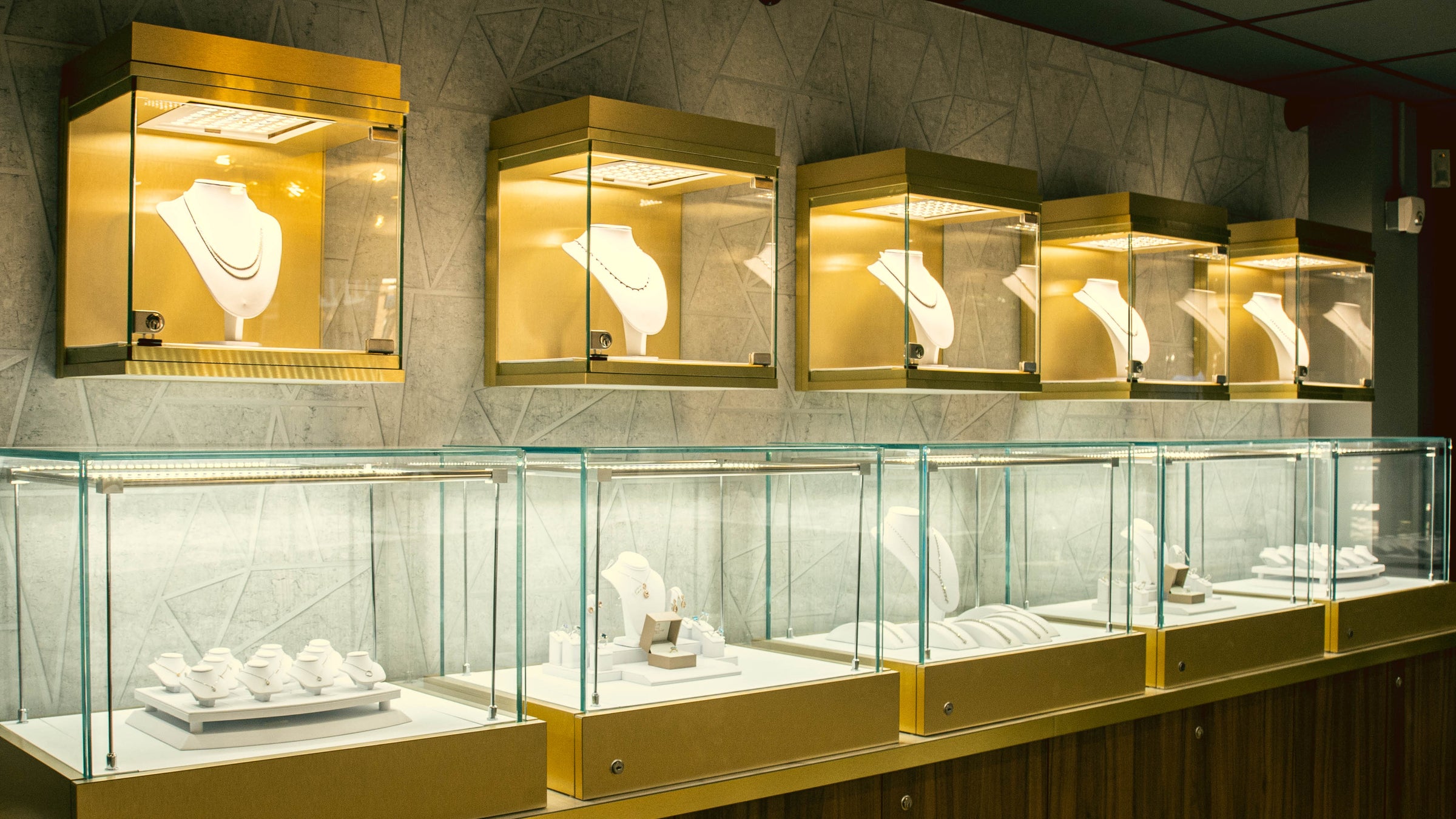 Birmingham's Destination for Exceptional Diamond Jewellery