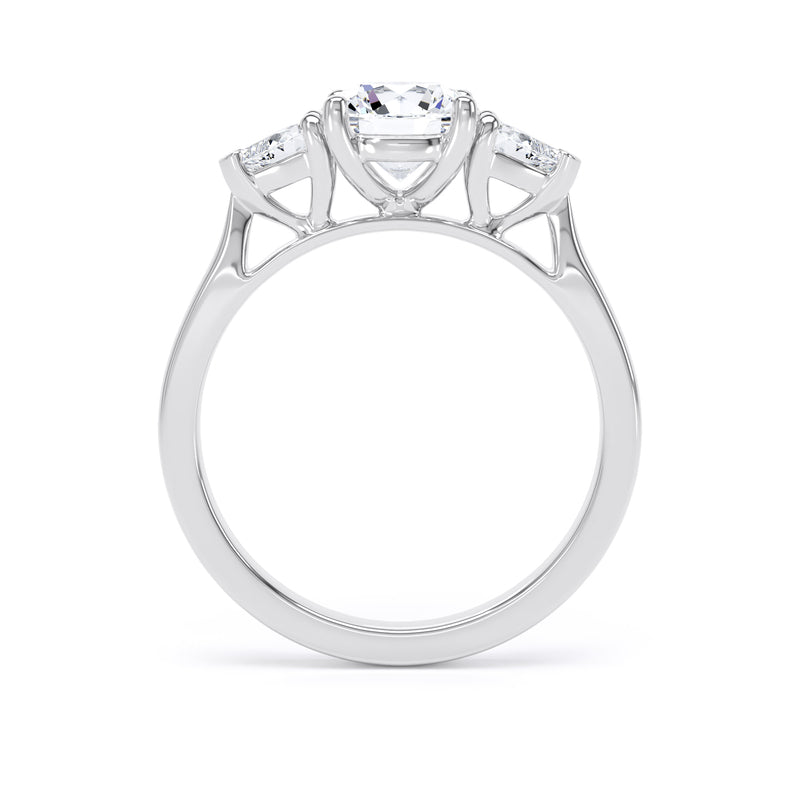 Sara Round Cut Engagement Ring in Platinum 950