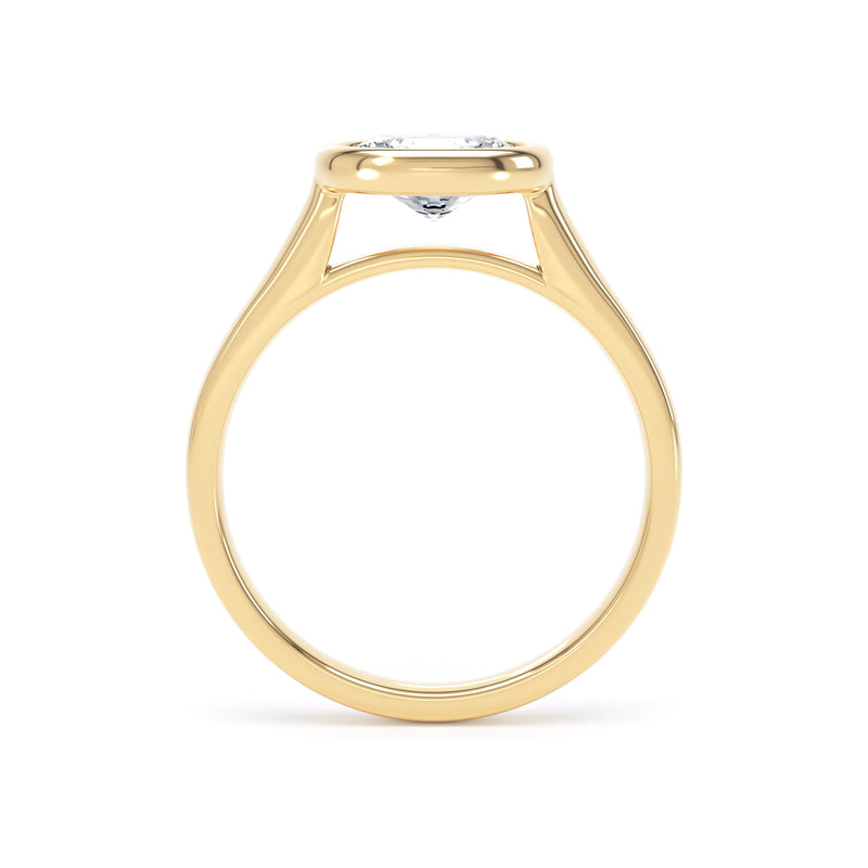 Mila Oval Cut Engagement Ring in 9ct Yellow Gold