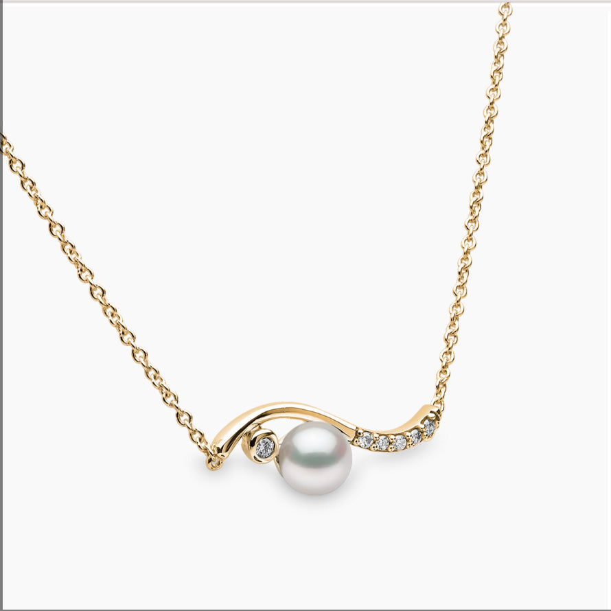 18K Yellow Gold Freshwater Pearl & Diamond Necklace