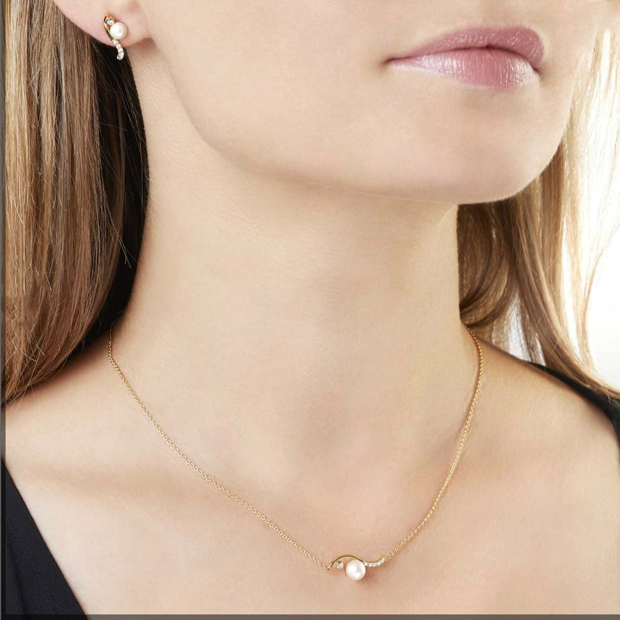 18K Yellow Gold Freshwater Pearl & Diamond Necklace