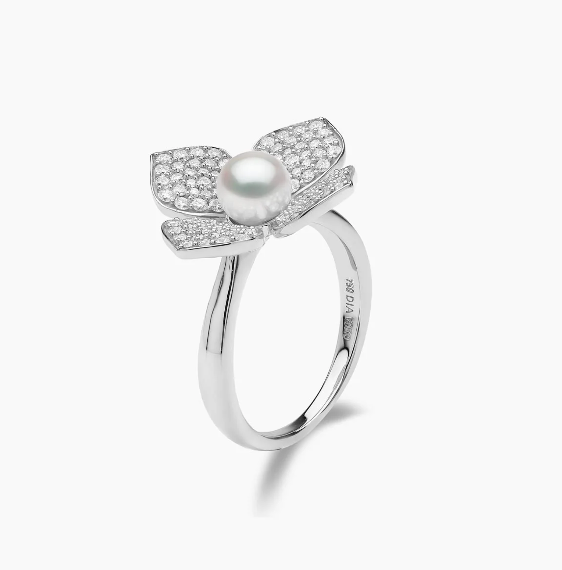 Petal 18K Gold Pearl & Pavé Diamond Signature Ring