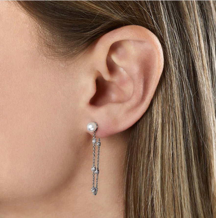 18K White Gold Freshwater Pearl & Diamond Drop Earrings