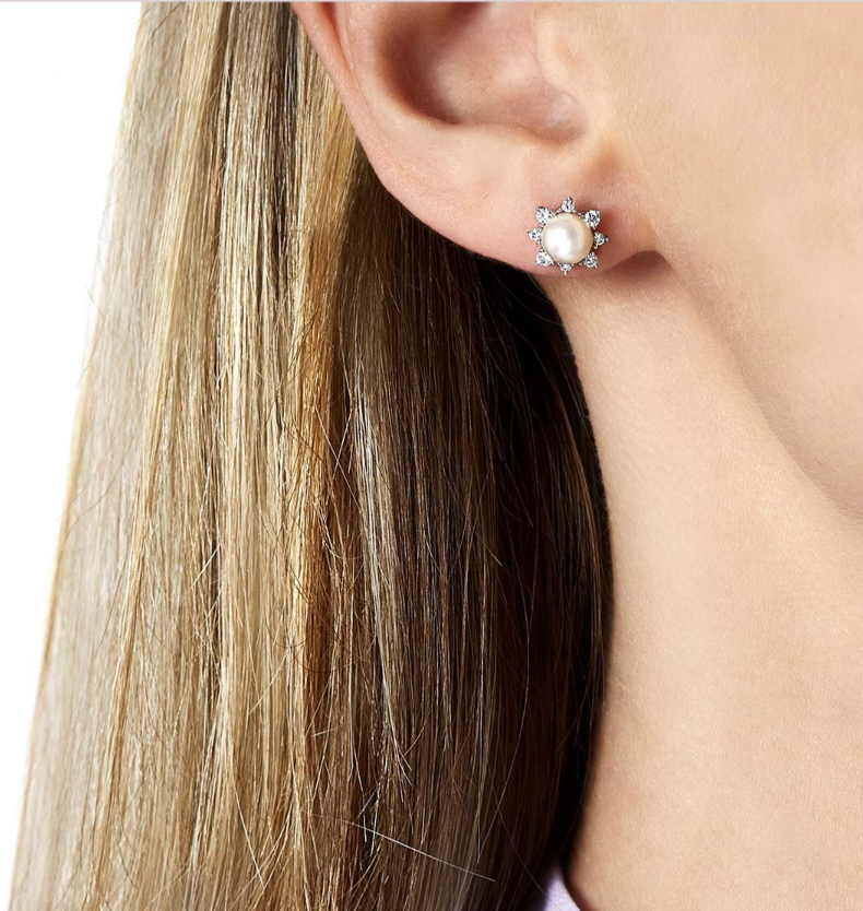 18K White Gold Freshwater Pearl & Diamond Stud Earrings