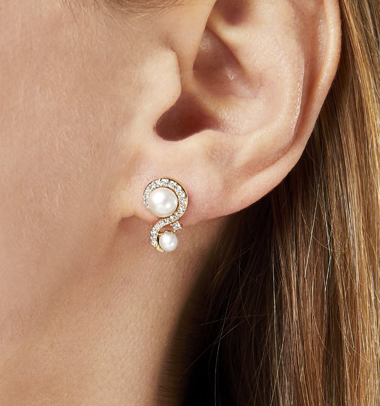 18K Yellow Gold Freshwater Pearl & Diamond Stud Earrings